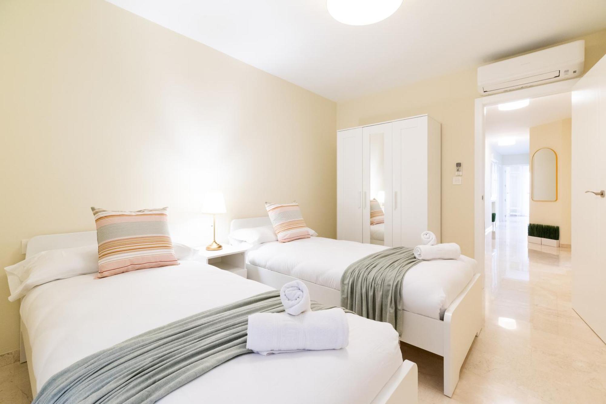 Centrico Apartamento Granada Luaran gambar