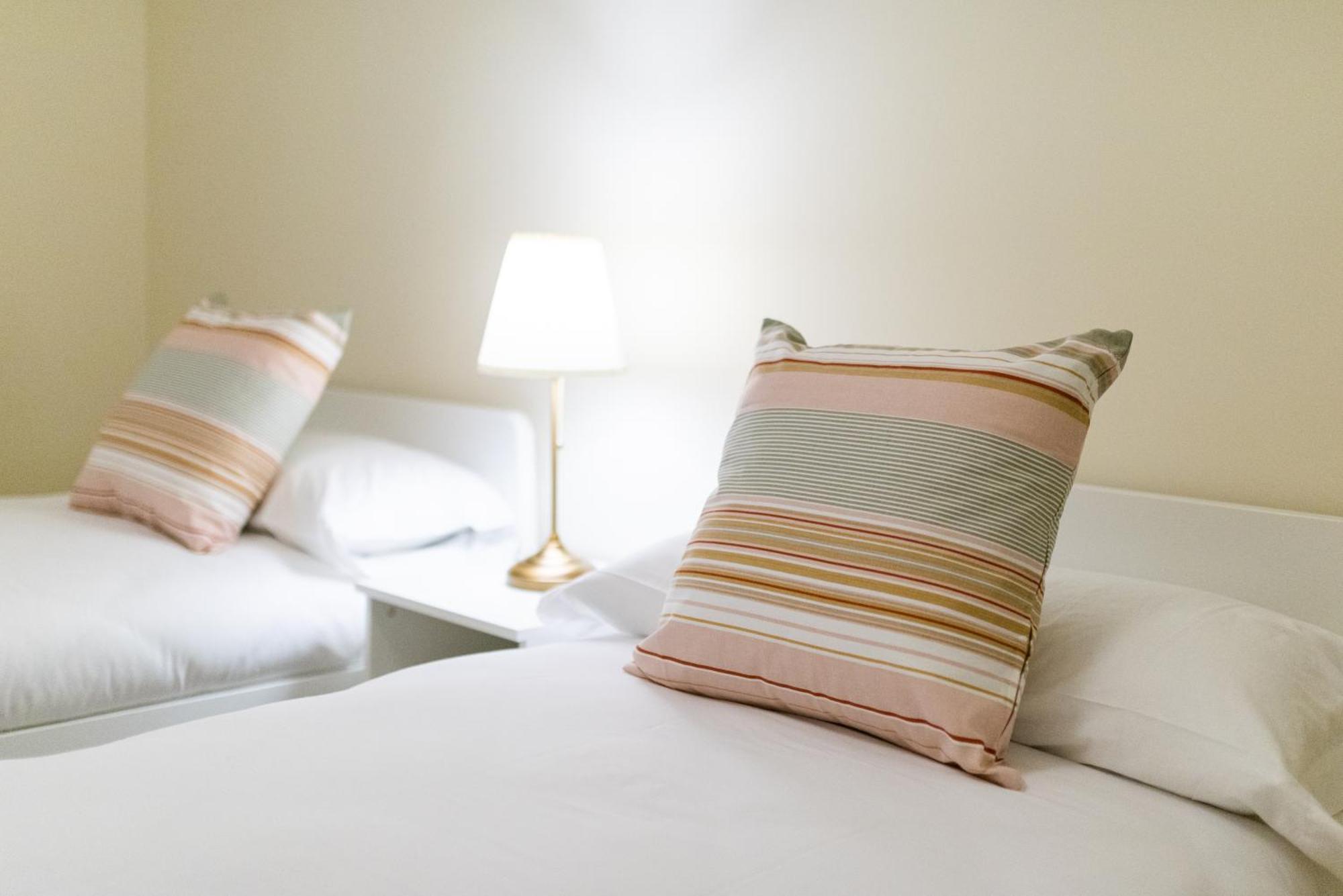 Centrico Apartamento Granada Luaran gambar